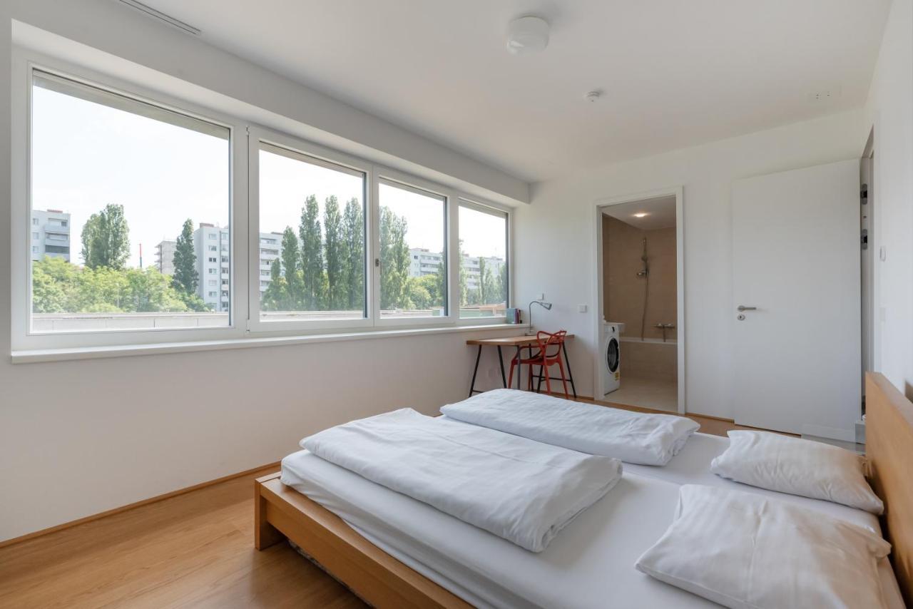 Neu Zentral Und Ruhig An Der U2 / Stadion Appartement Wenen